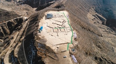 4000多年前的延安芦山峁先民已掌握白灰刷墙抹地装修技能