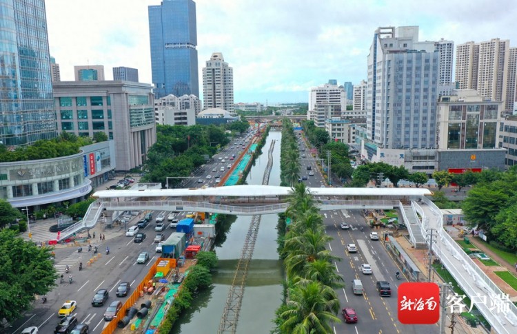 组图｜海口国贸路天桥进入装饰装修阶段有望在国庆前投入使用