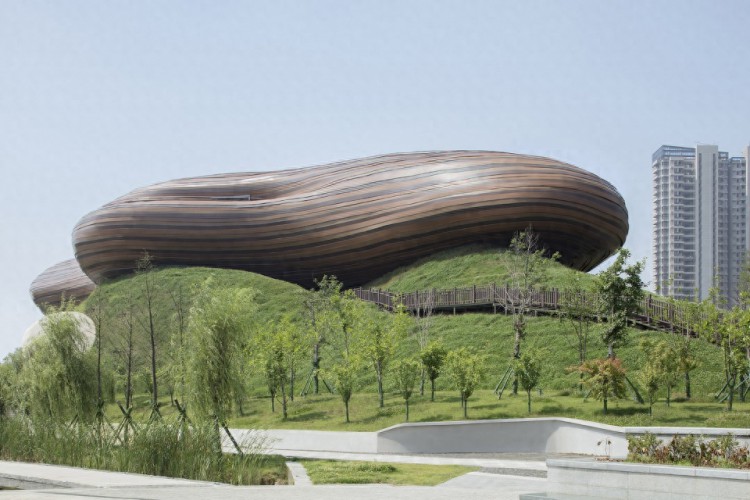 设计鉴赏|可以穿越的多面向漂浮建筑——江苏溧阳博物馆