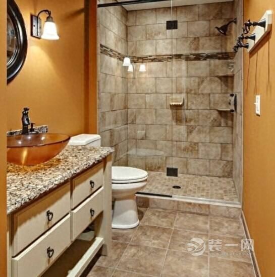 卫生间淋浴房装修有技巧阳泉装修网来支招